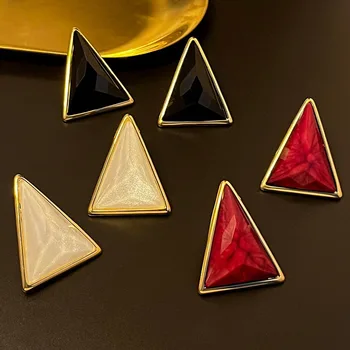 Нови модни дамски обеци с триъгълна призмата на ретро стил, геометрични обикновена обеци