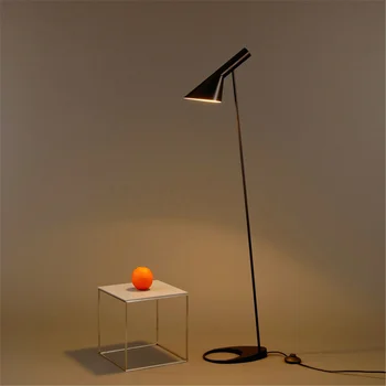Скандинавски минималистичен Творчески лампиона в индустриален стил, Хол, Нощно шкафче за спалня, Регулируем под лампа, Led Декоративни лампи