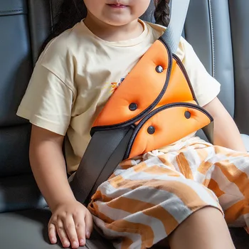 Универсален кобур за колан на автомобила за сигурност Мека Регулируема Триъгълна Тампон за закрепване на колан За защита на Детето От детската предпазен колан В колата