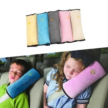 Универсална детска възглавница за автомобилния предпазен колан и позиционера за да се спи на седалка, защитна подплата за рамо, регулируема възглавница за автомобилния предпазен колан